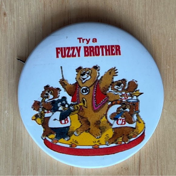 Lot of 20+ Vintage Beer and Liquor Pinback Buttons - Picture 6 of 10